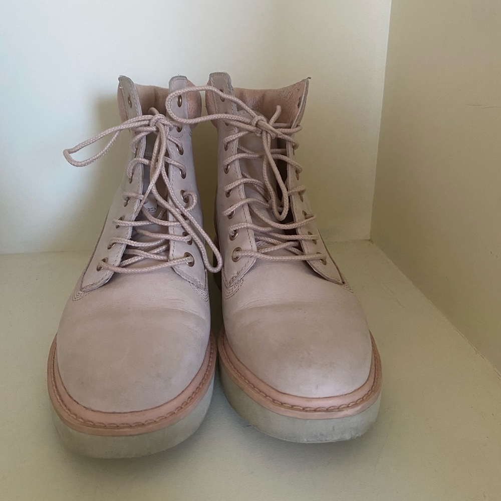 Timberlands boots - Picture 3 of 3